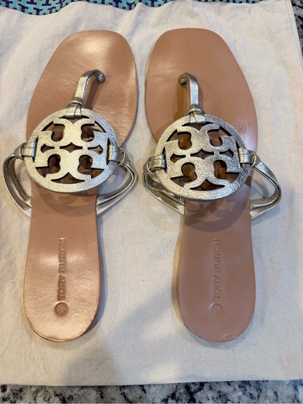 Tory Burch Miller Metallic Silver Thong Sandals - Silver/Blush size 9